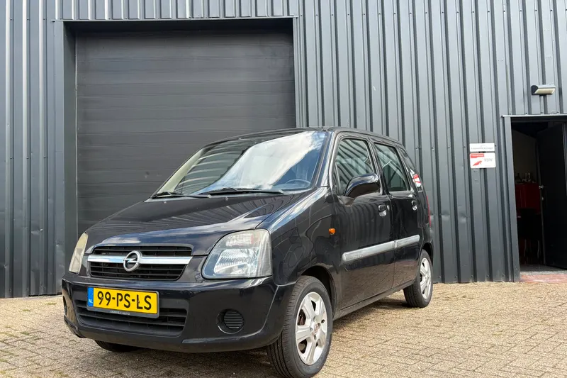 Opel Agila (2004)