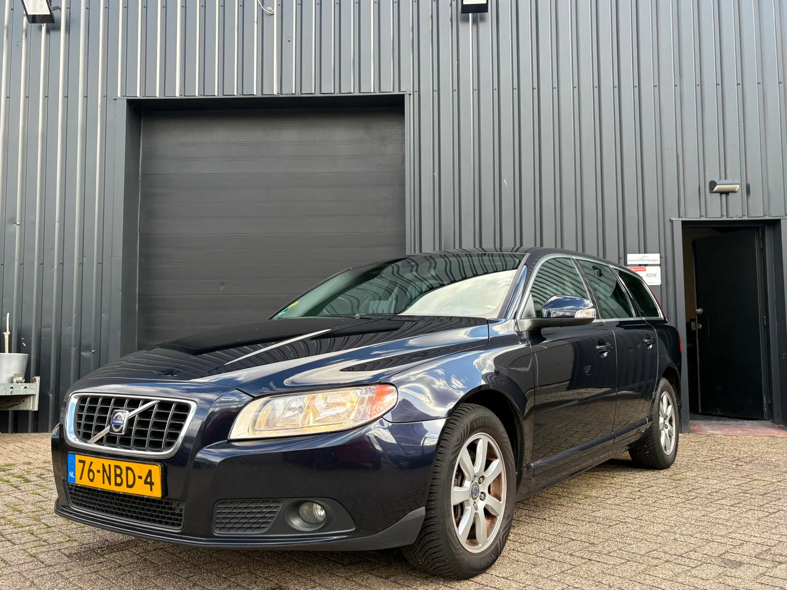 Volvo V70 (2010) — foto 1