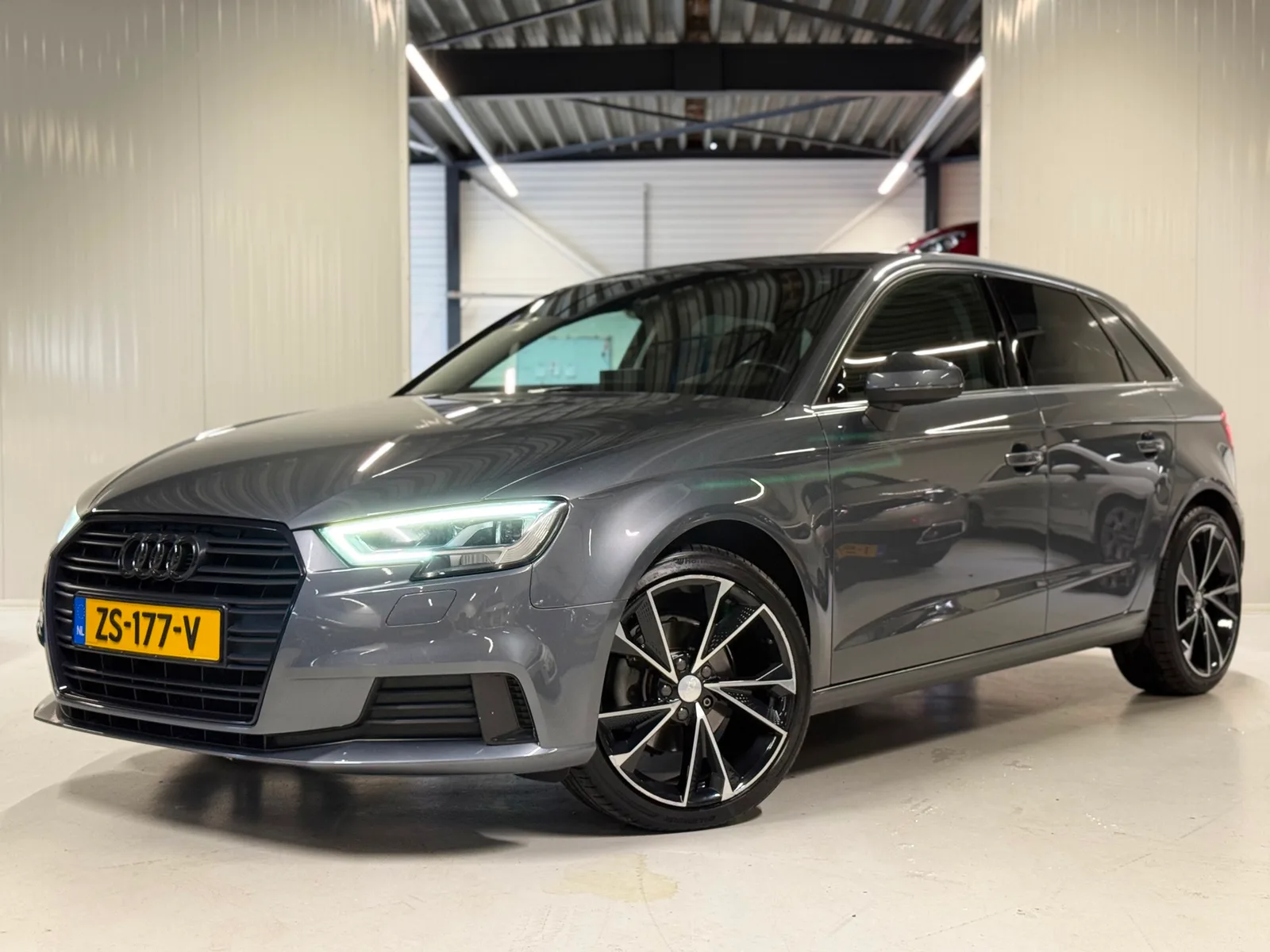 Audi A3 (2019) — foto 1
