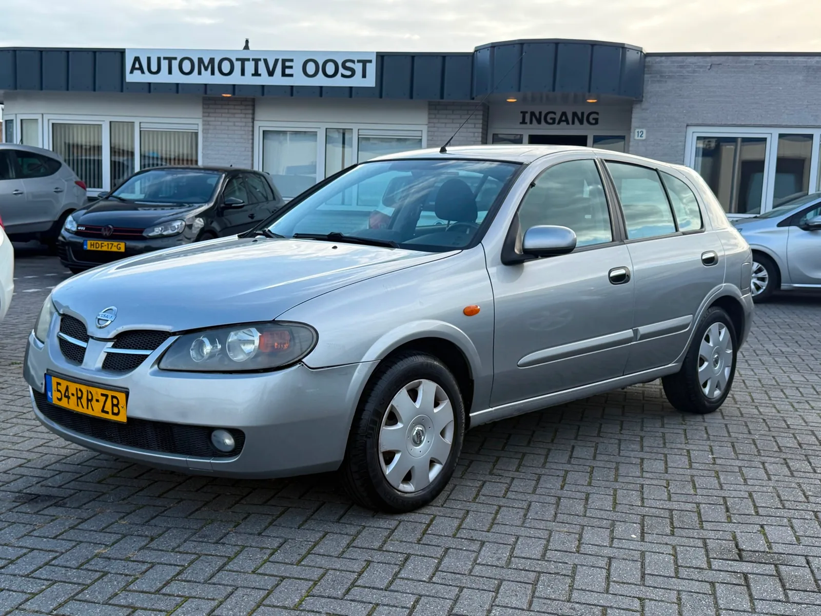 Nissan Almera (2005) — foto 1