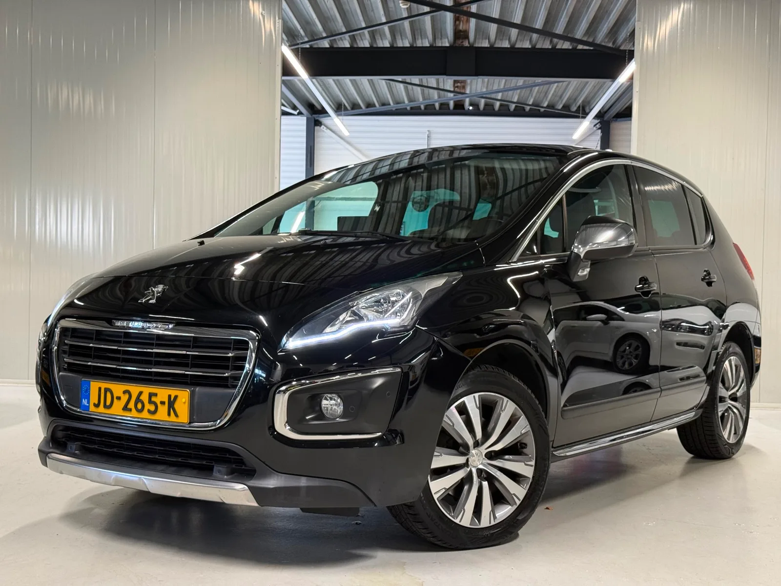Peugeot 3008 (2016) — foto 1