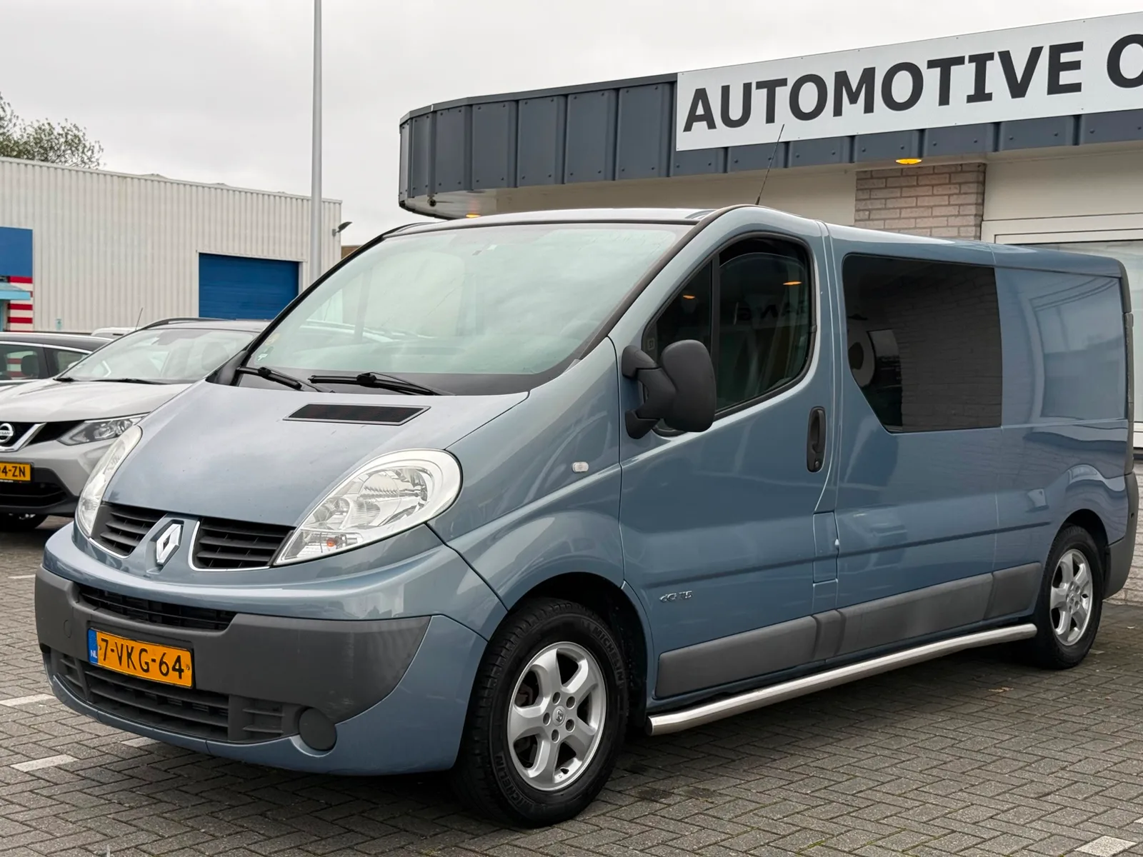 Renault Trafic (2010) — foto 1