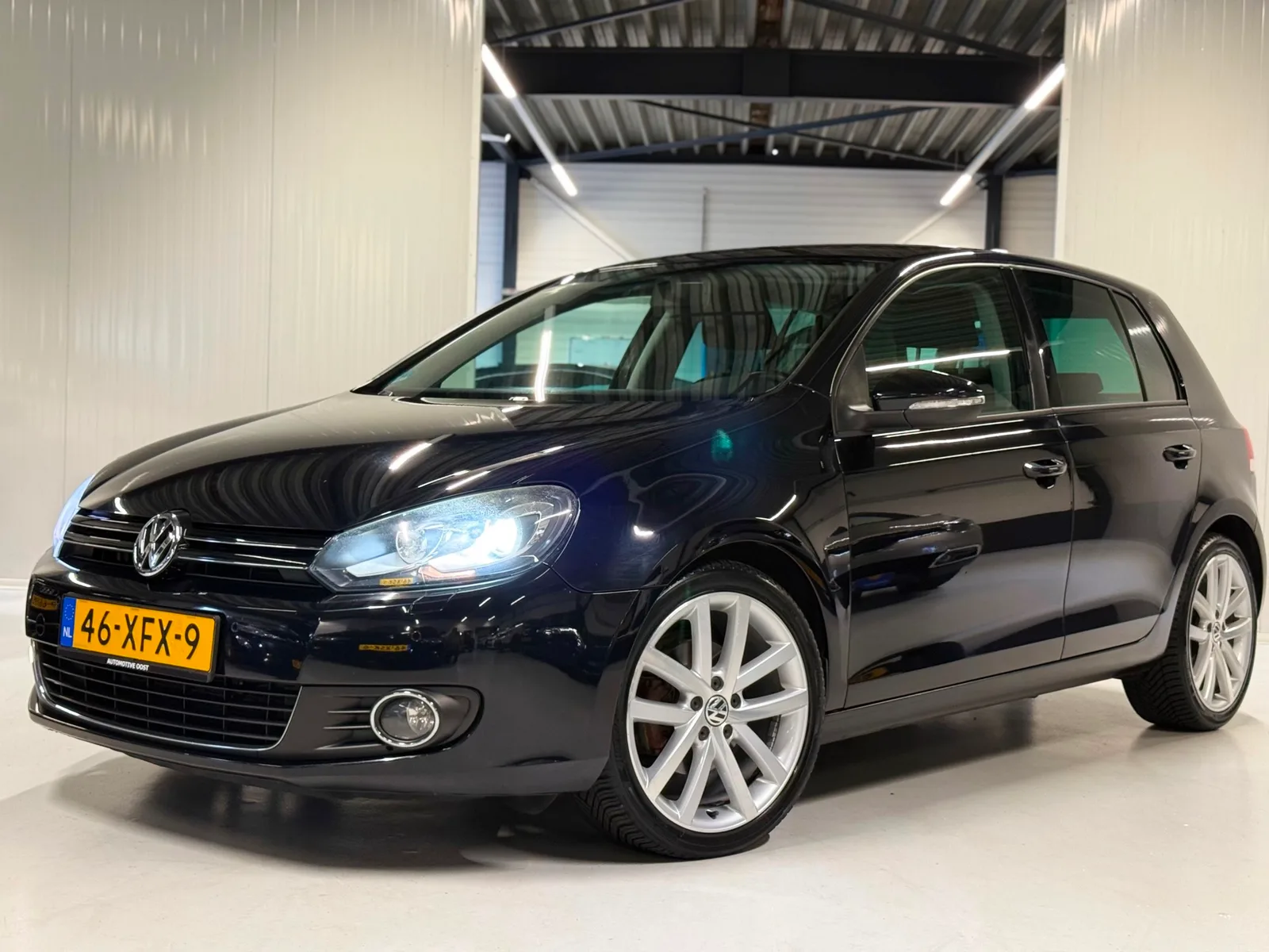 Volkswagen Golf (2010) — foto 1