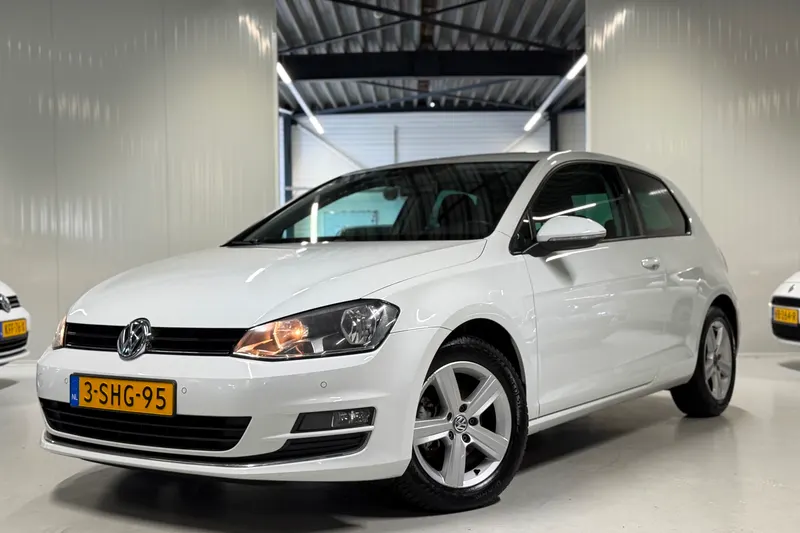 Volkswagen Golf (2013)