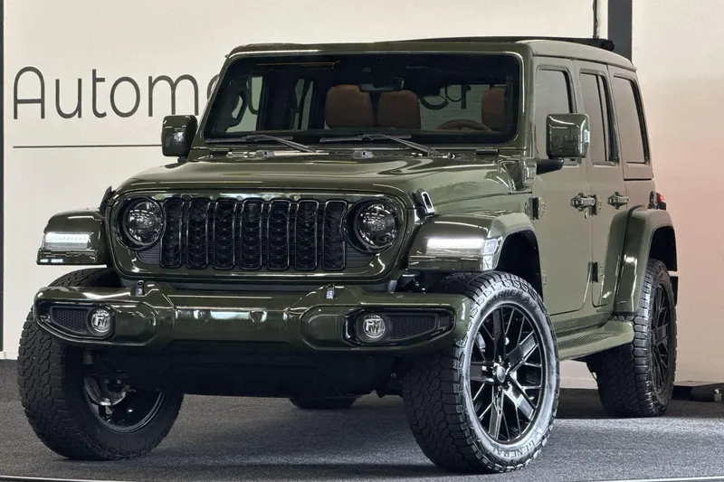 Jeep Wrangler (2024)