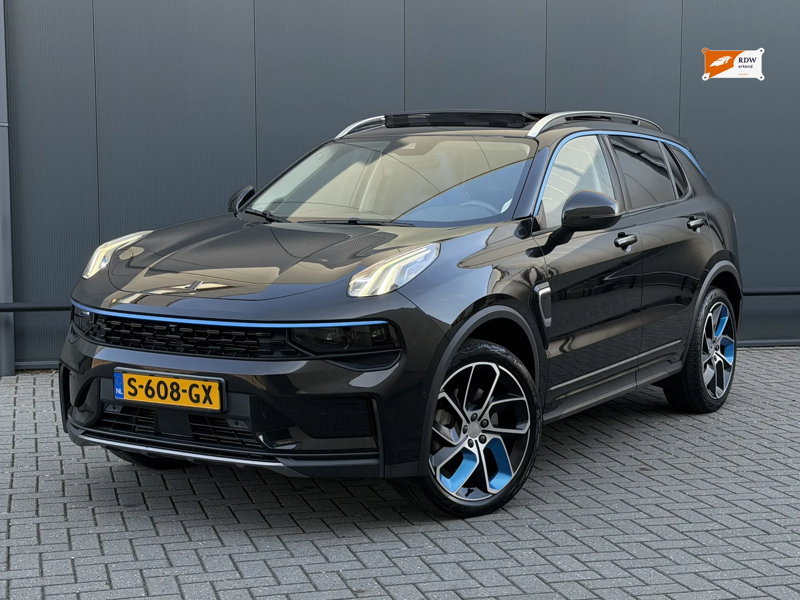 Lynk & Co 01 (2023) — foto 1