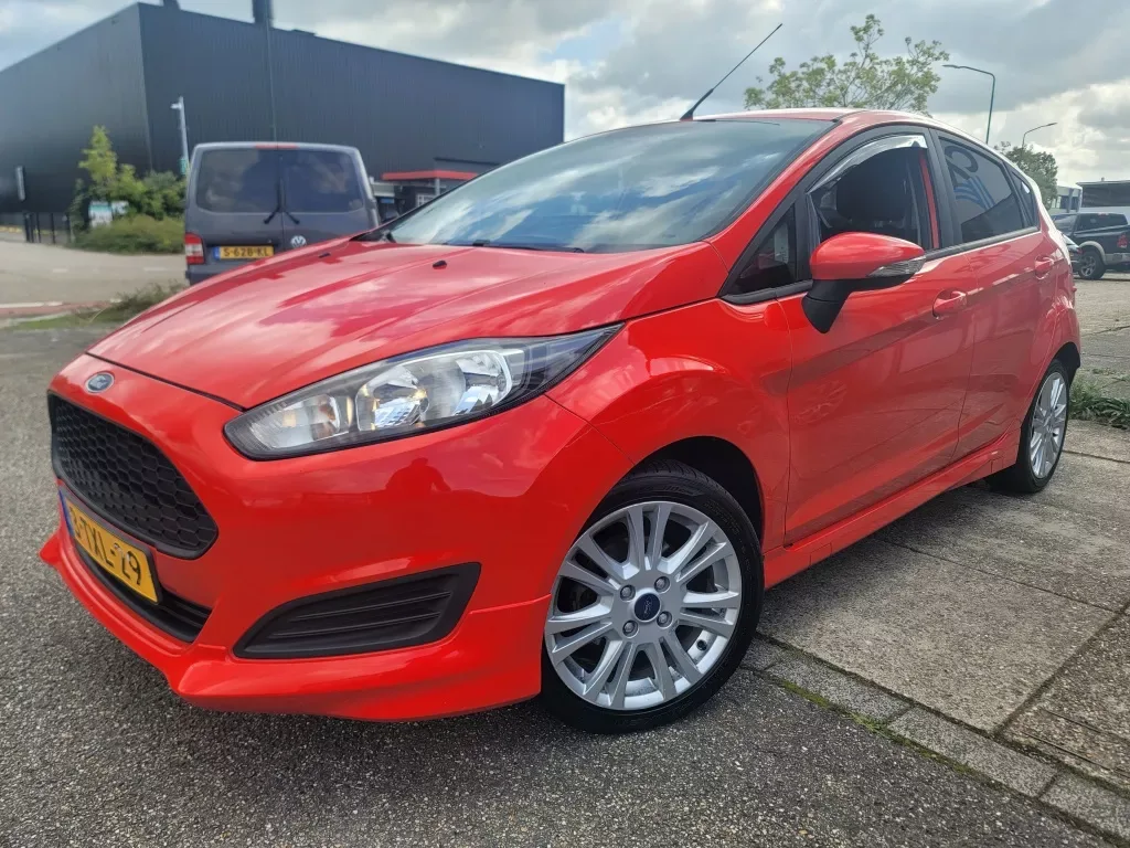 Ford Fiesta (2014) — foto 1