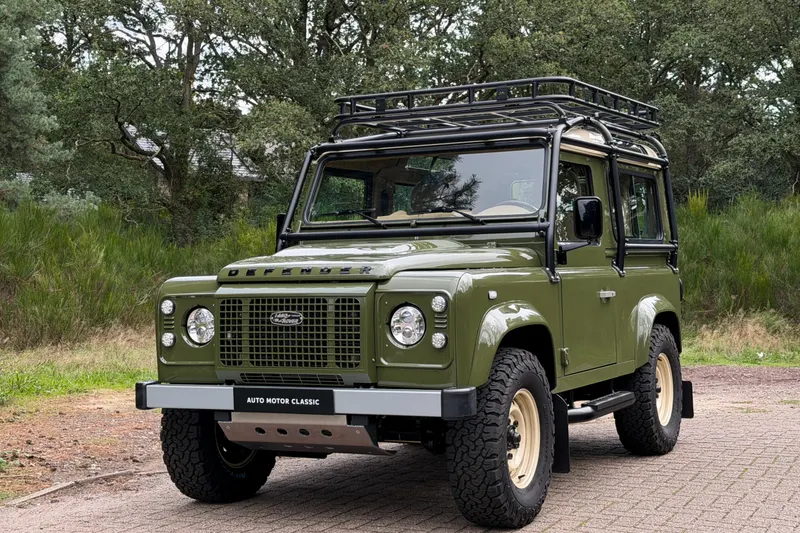 Land Rover Defender (1948)