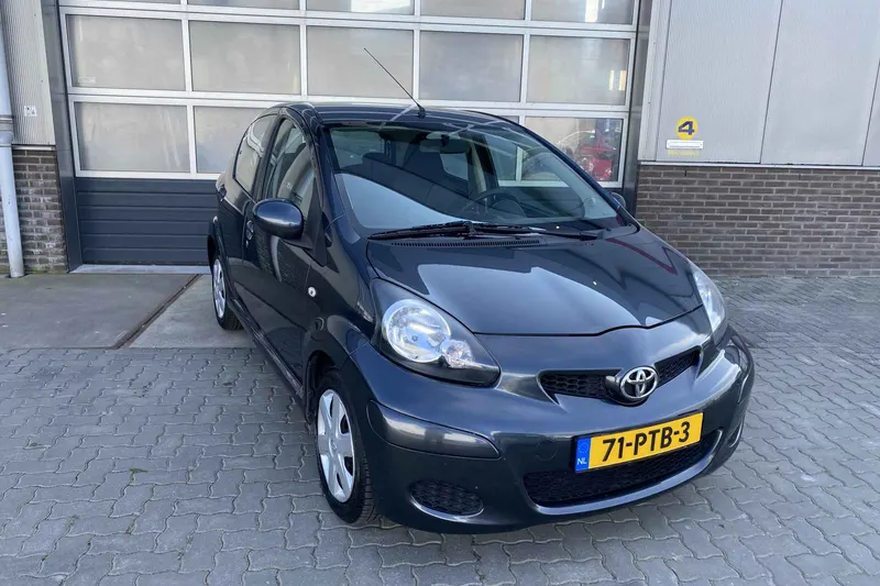 Toyota Aygo (2011)