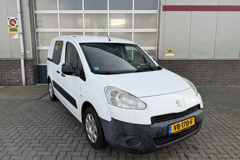 Peugeot Partner (2012)