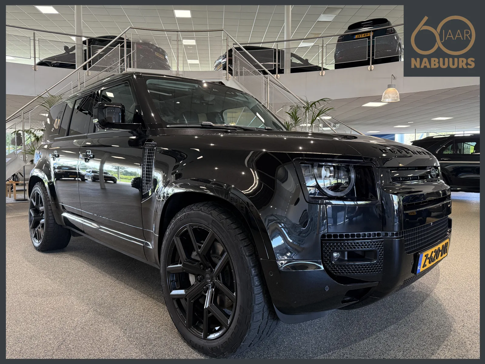 Land Rover Defender (2024) — foto 1