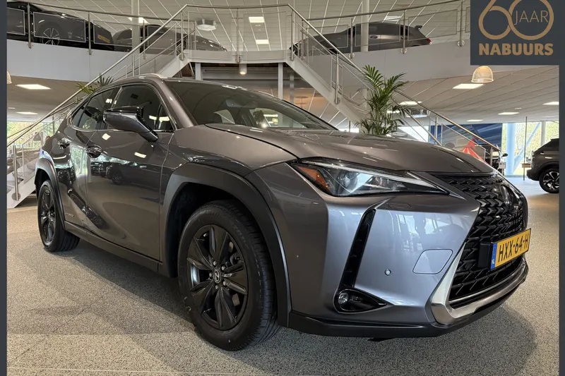 Lexus UX (2019)
