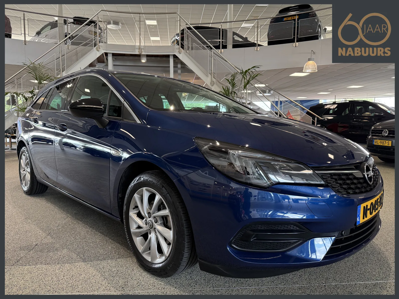 Opel Astra (2022) — foto 1