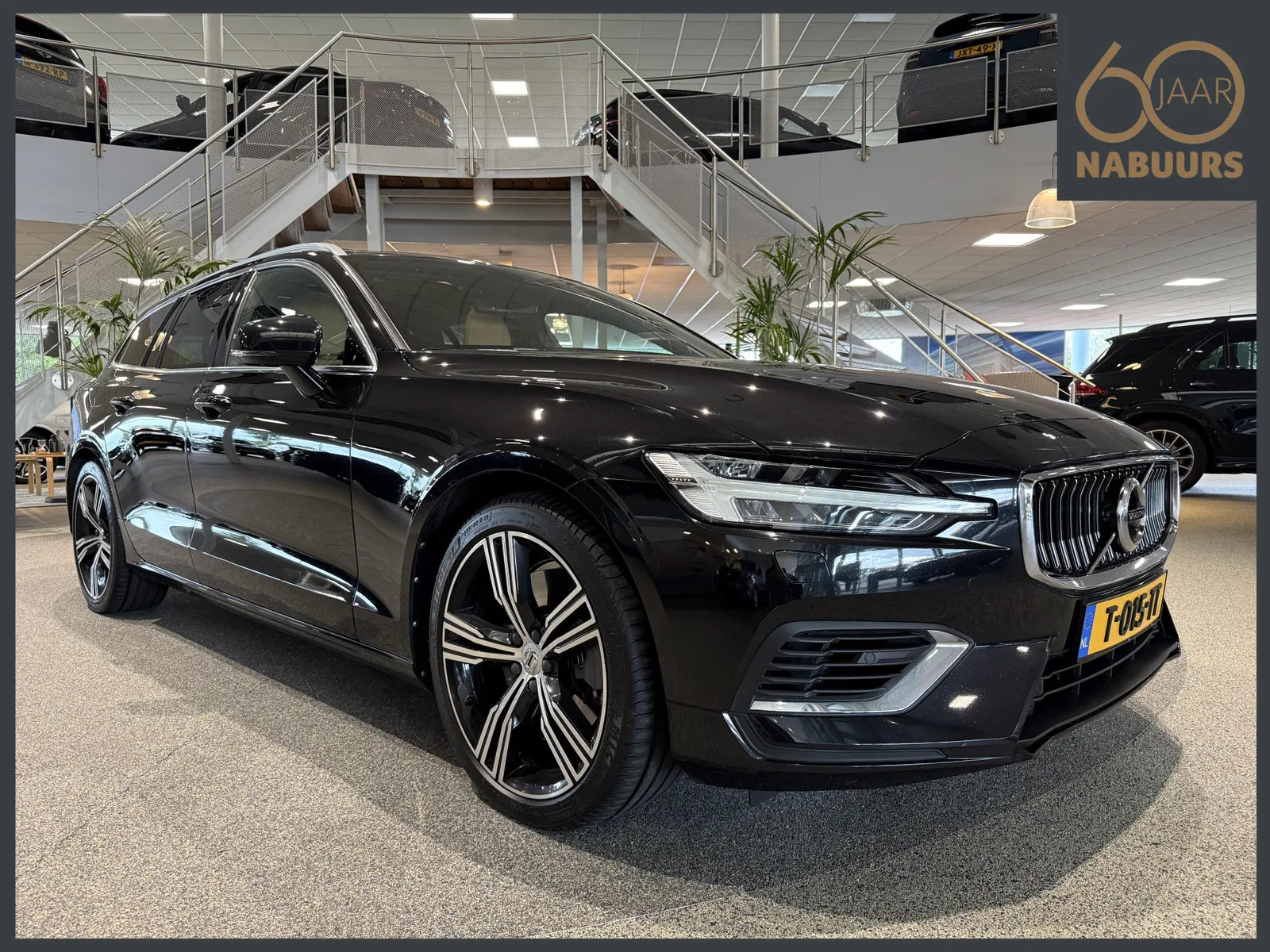 Volvo V60 (2020) — foto 1