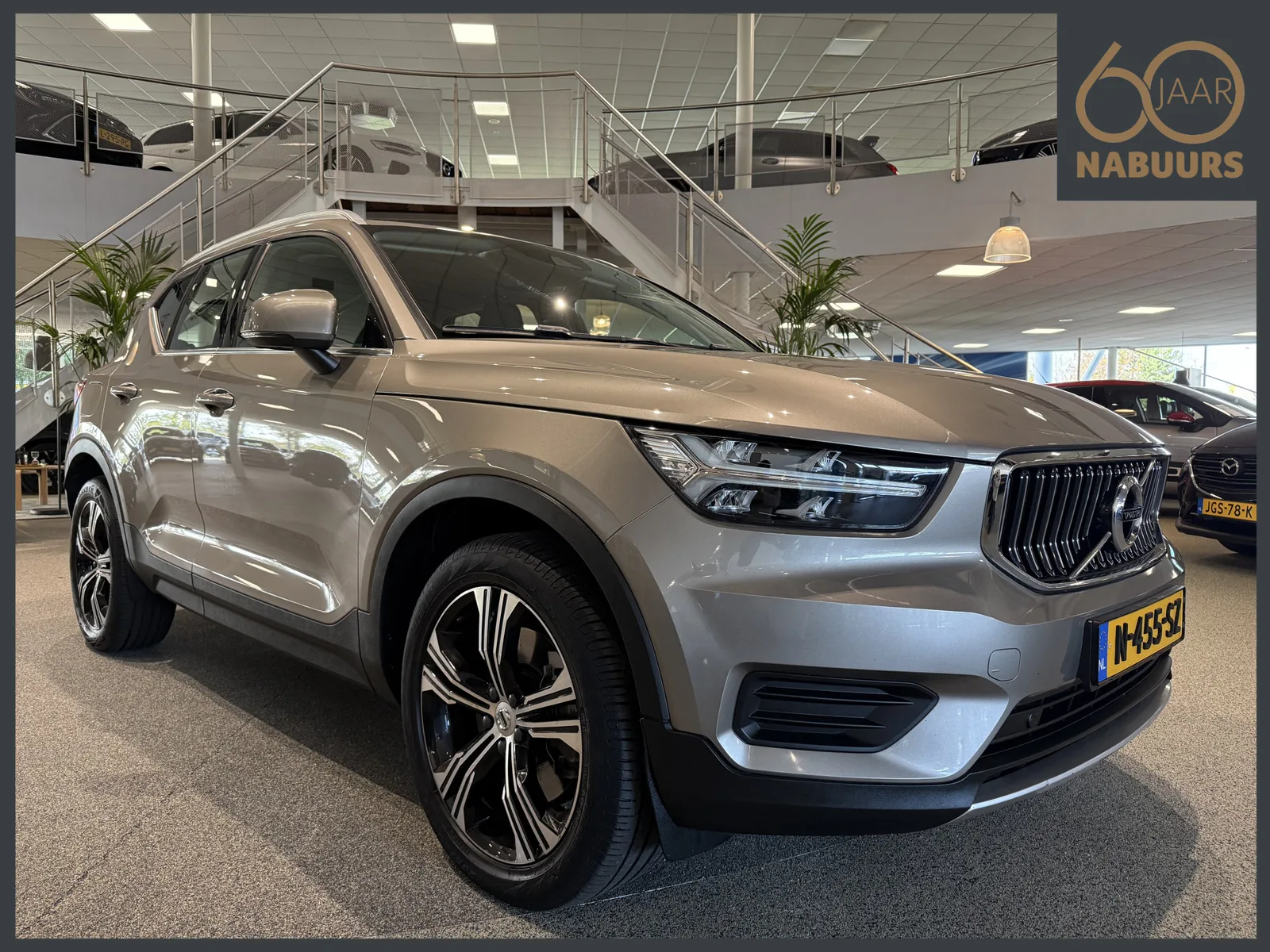 Volvo XC40 (2022) — foto 1