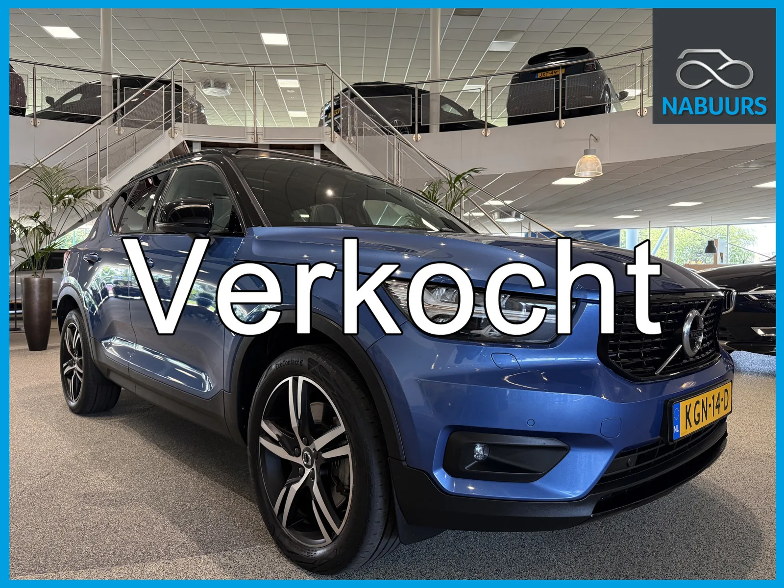 Volvo XC40 (2021) — foto 1