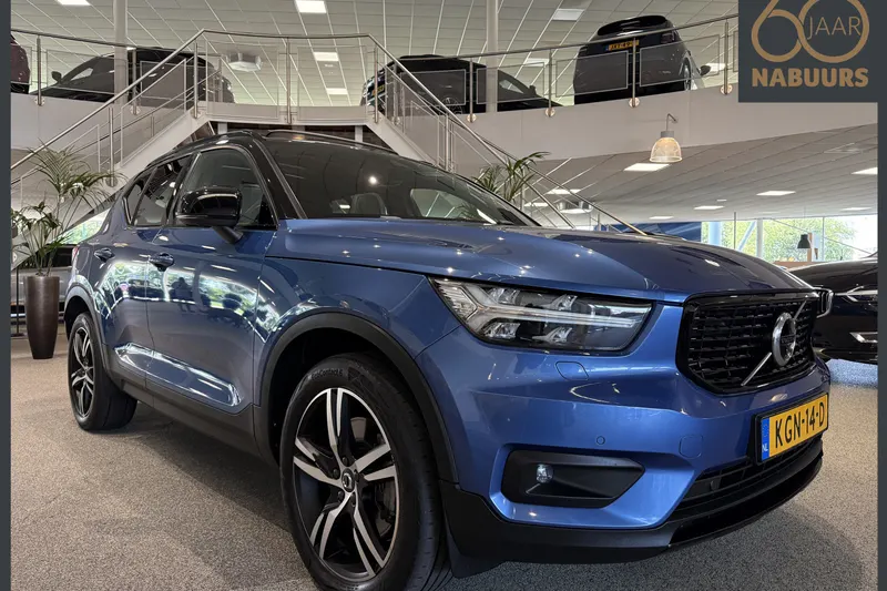Volvo XC40 (2021)