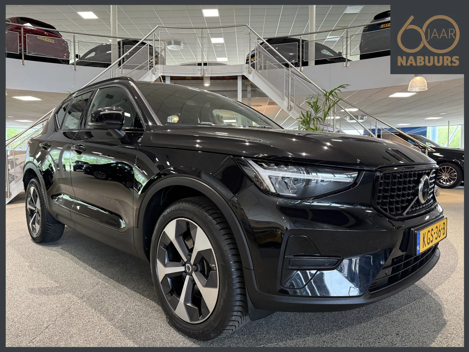 Volvo XC40 (2022) — foto 1