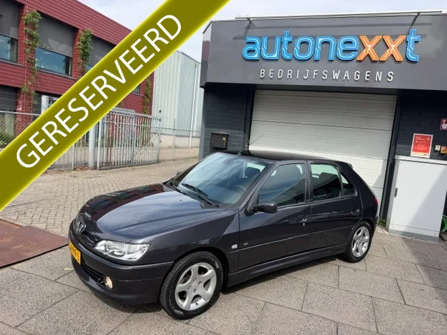 Peugeot 306 (1999) — foto 1