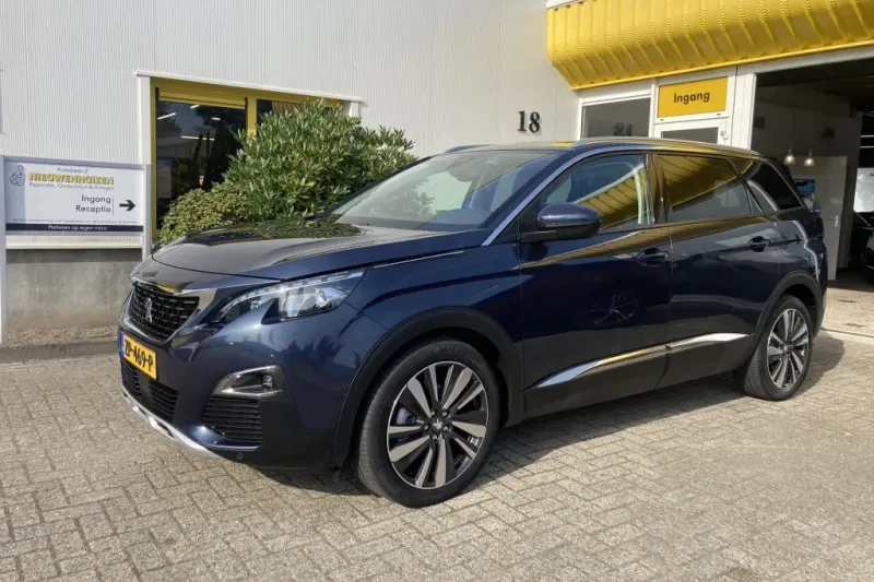 Peugeot 5008 (2019)