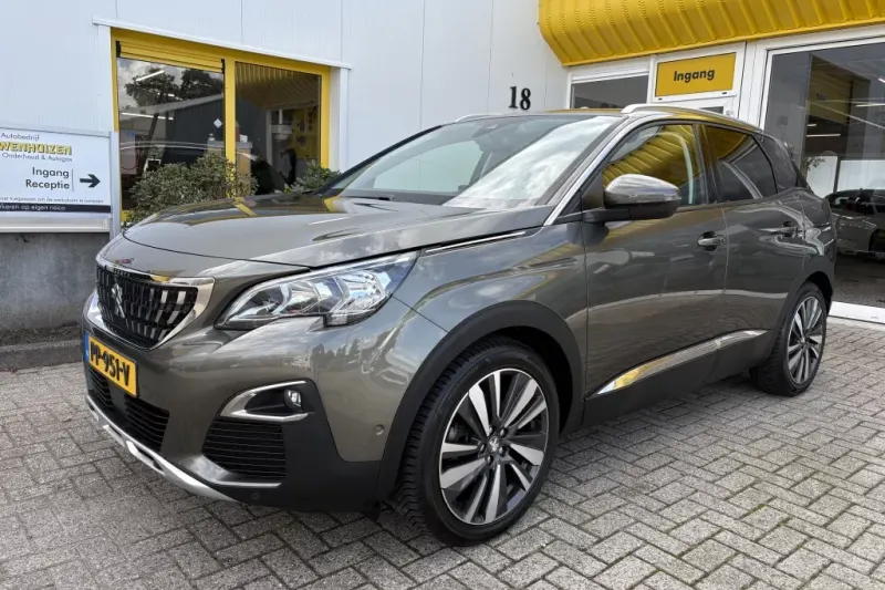 Peugeot 3008 (2017)