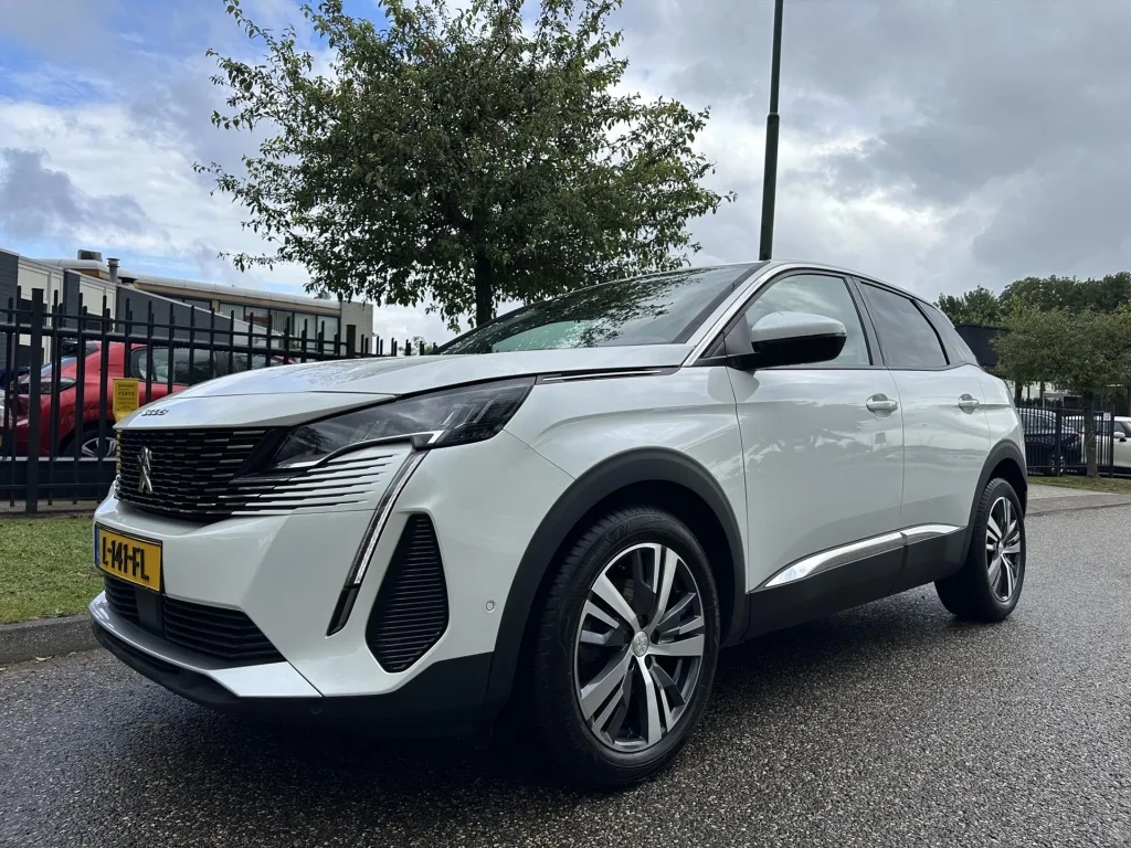 Peugeot 3008 (2021) — foto 1