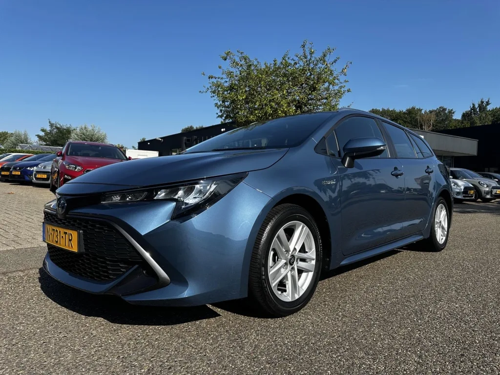 Toyota Corolla (2022) — foto 1