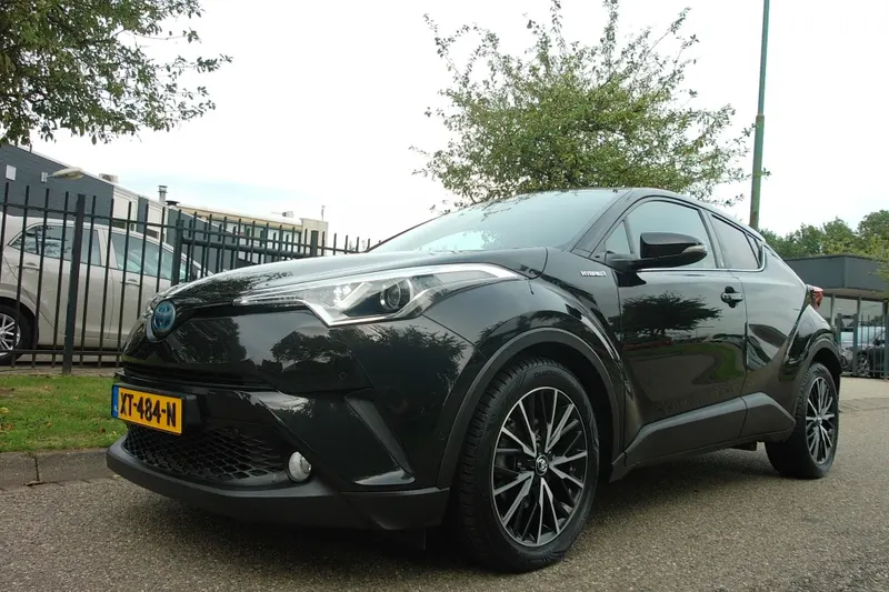 Toyota C-HR (2019)