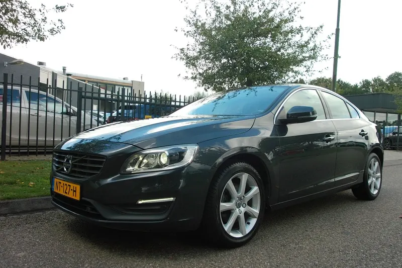 Volvo S60 (2017)