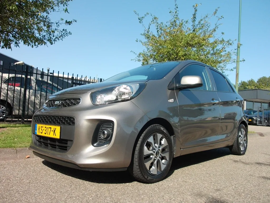 Kia Picanto (2016) — foto 1