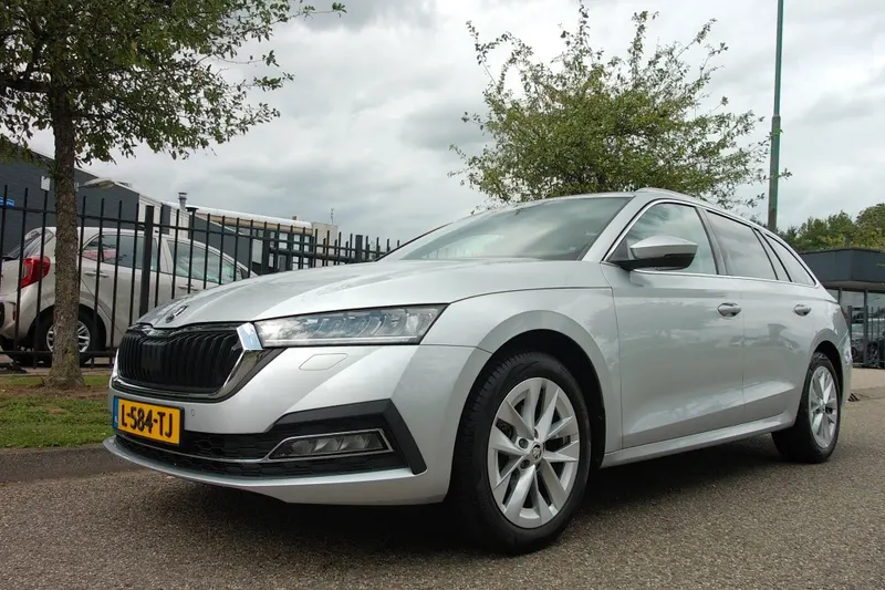 Škoda Octavia (2021)