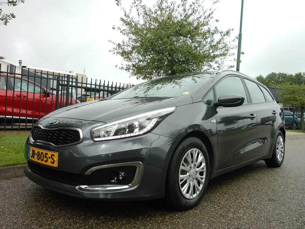 Kia Ceed (2016) — foto 1