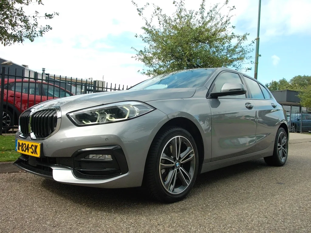 BMW 1-Serie (2022) — foto 1