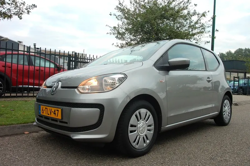 Volkswagen Up! (2014)