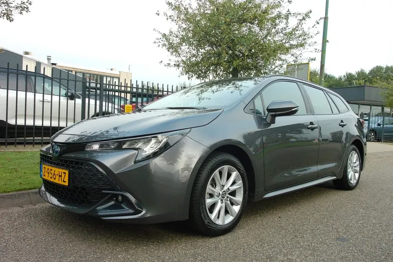 Toyota Corolla (2024)