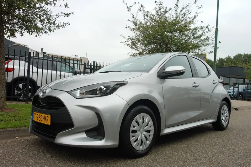 Toyota Yaris (2023)