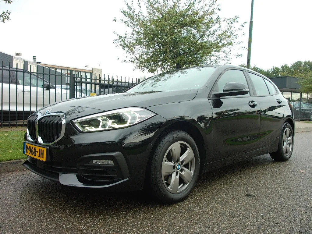 BMW 1-Serie (2022) — foto 1