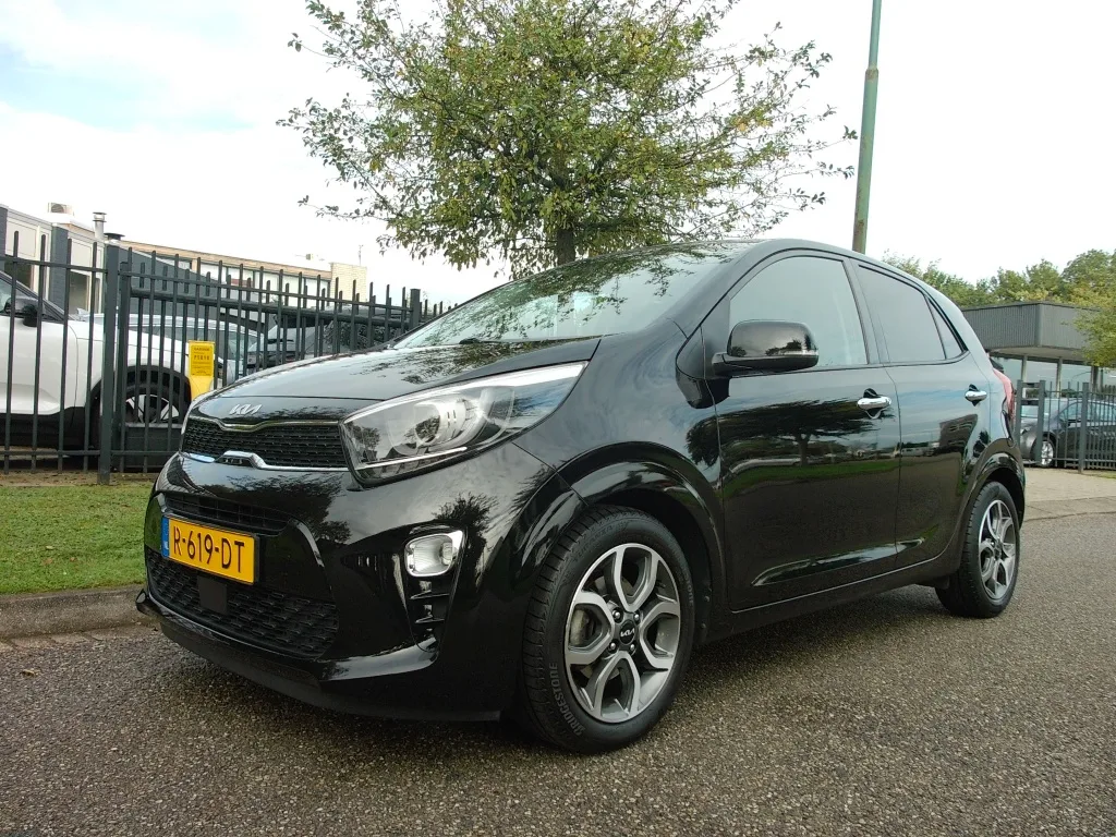 Kia Picanto (2022) — foto 1