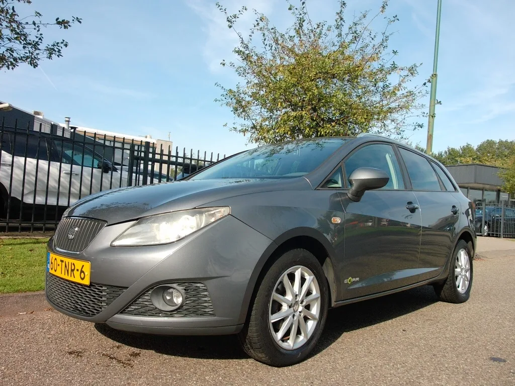 SEAT Ibiza (2012) — foto 1
