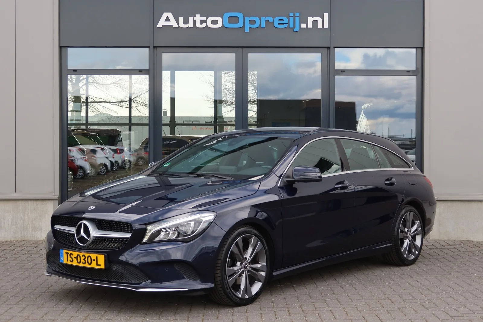 Mercedes-Benz CLA-Klasse (2018) — foto 1