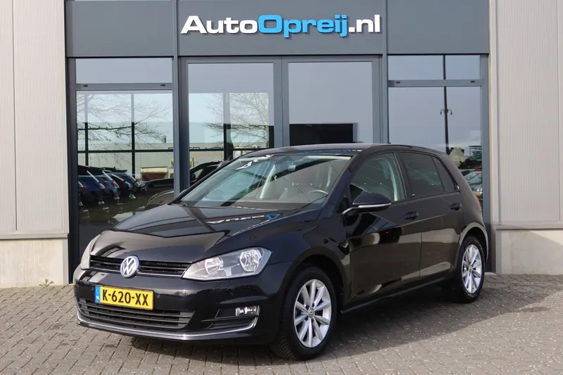 Volkswagen Golf (2016)