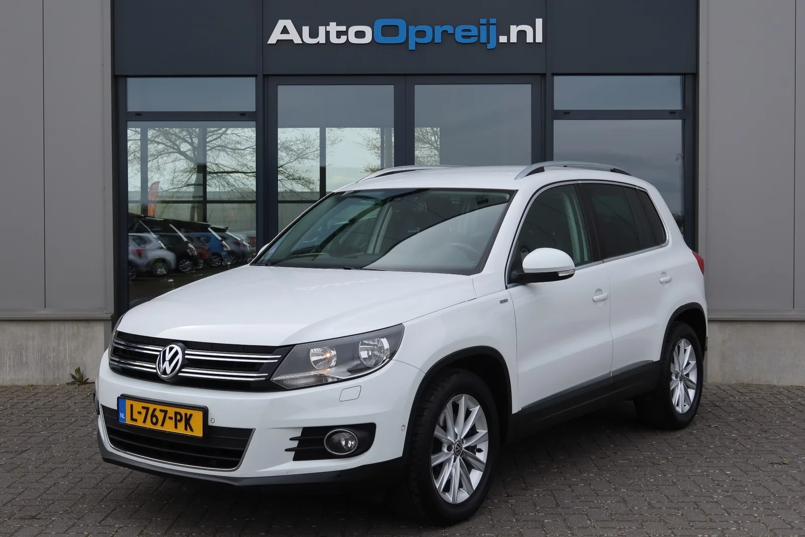 Volkswagen Tiguan (2014) — foto 1