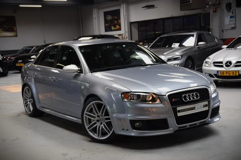 Audi RS 4 (2006)