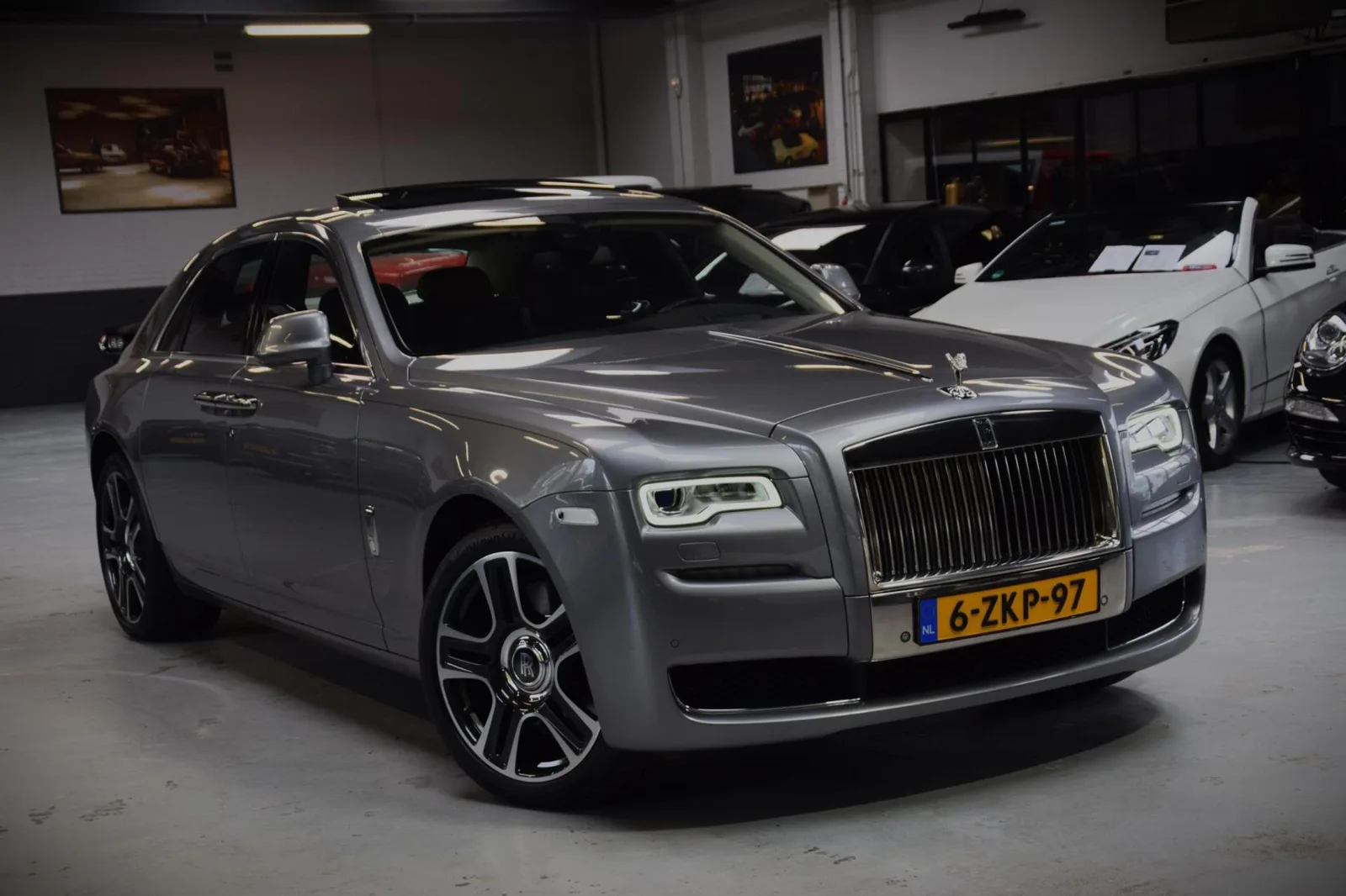 Rolls-Royce Ghost (2015) — foto 1