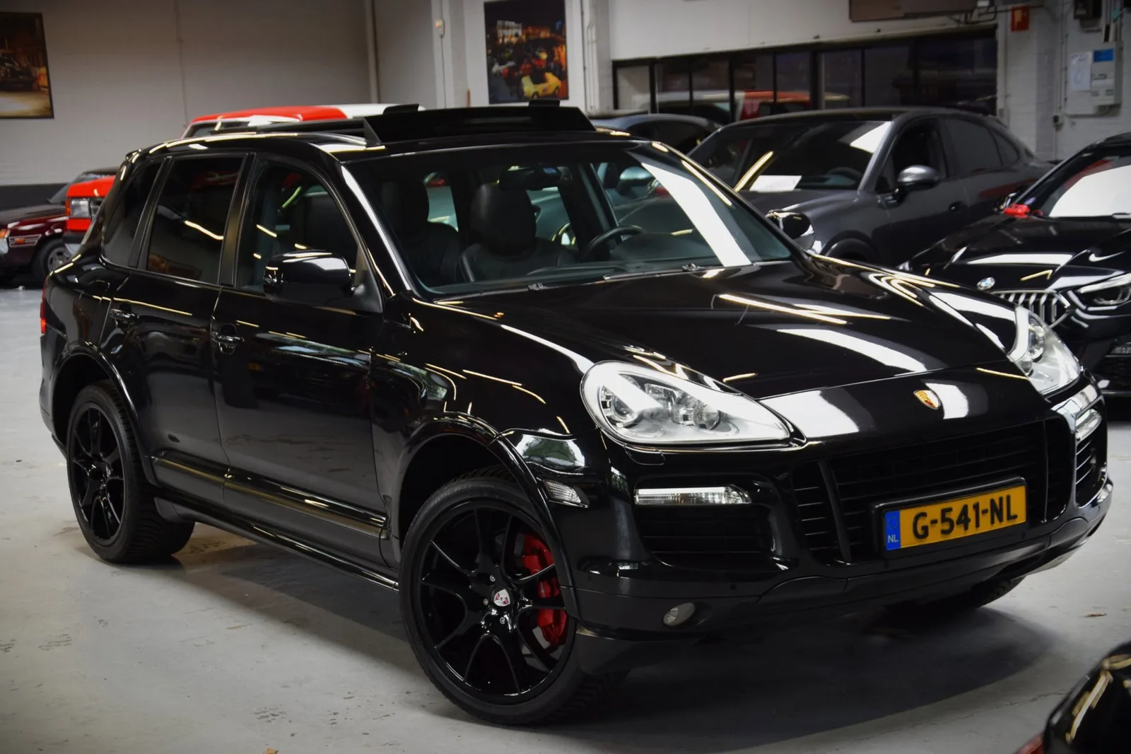Porsche Cayenne (2009) — foto 1