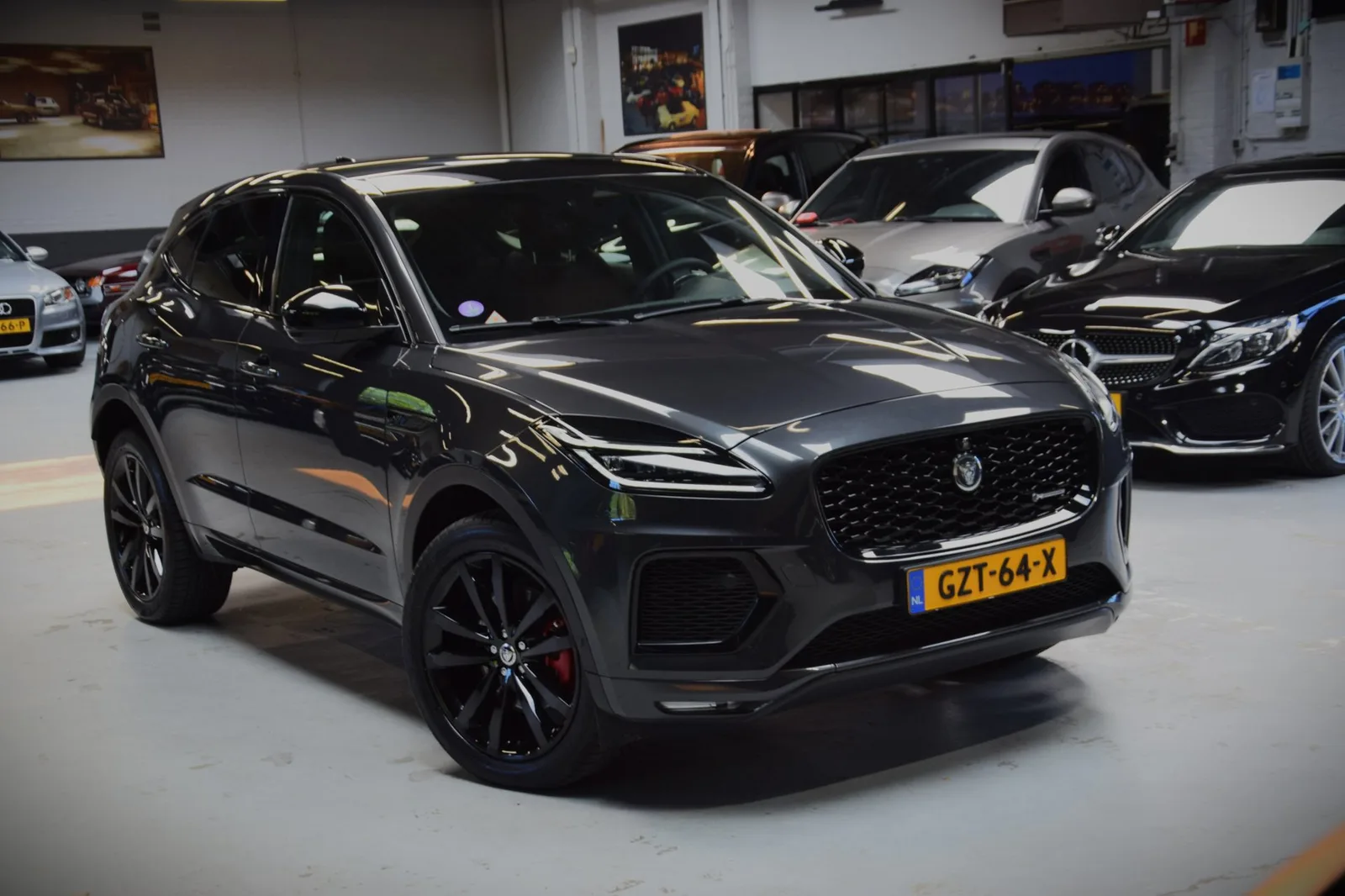 Jaguar E-Pace (2025) — foto 1