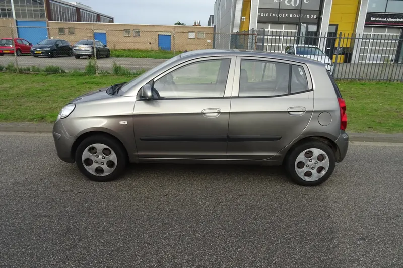 Kia Picanto (2010)