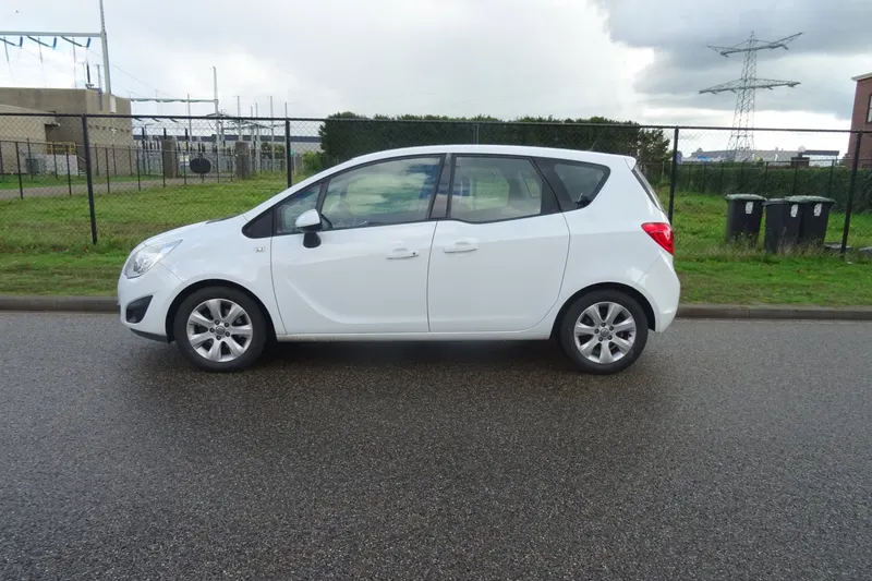 Opel Meriva (2010)