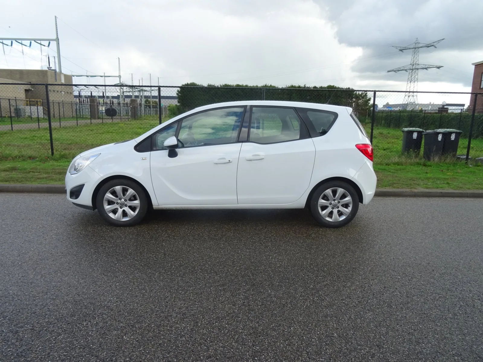 Opel Meriva (2010) — foto 1