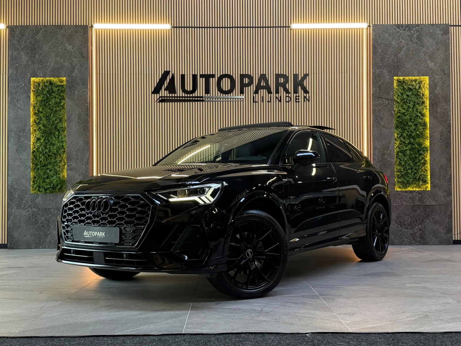 Audi Q3 Sportback (2021) — foto 1